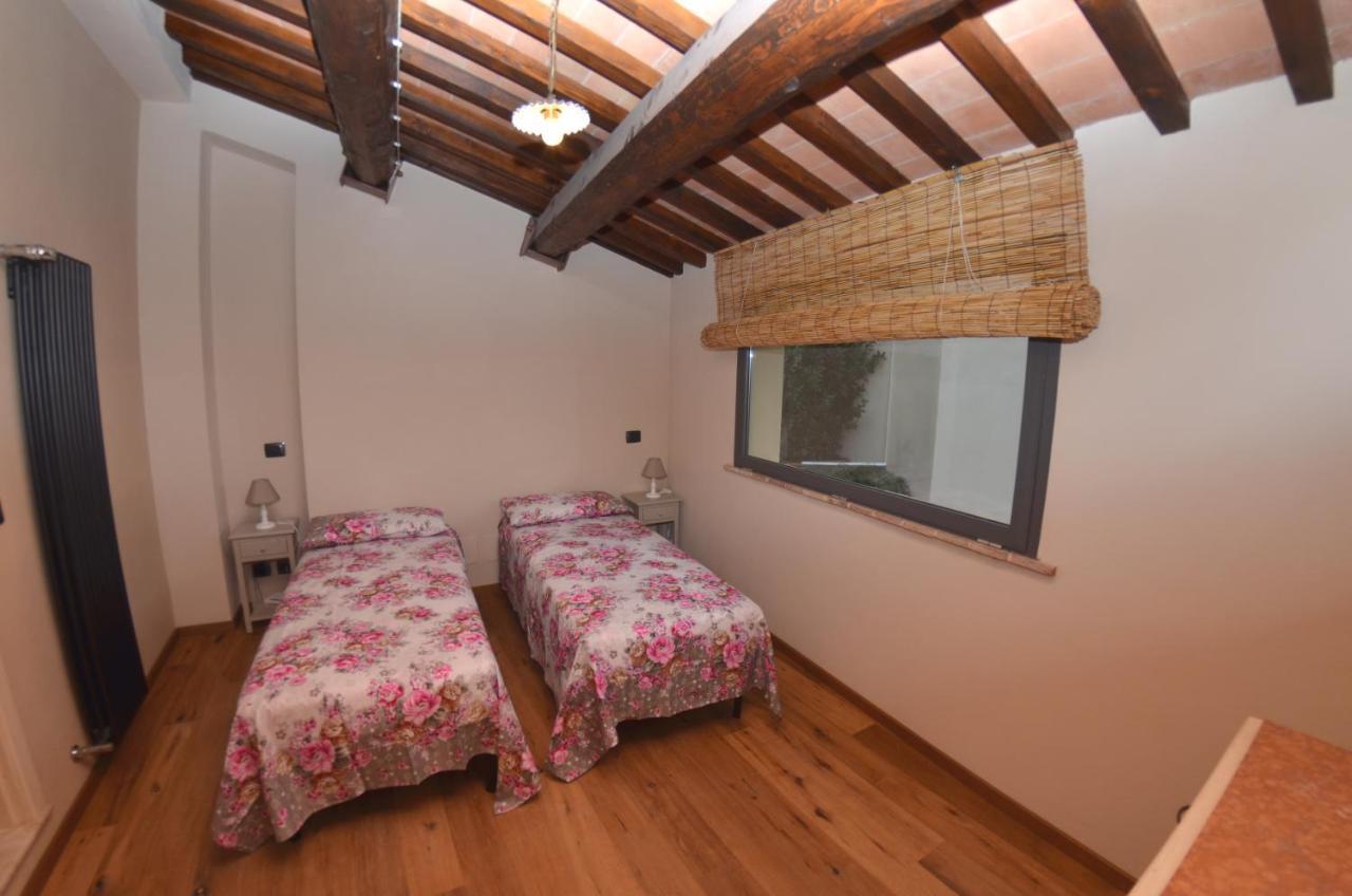 Al Colle Di Lari Villa Exterior foto