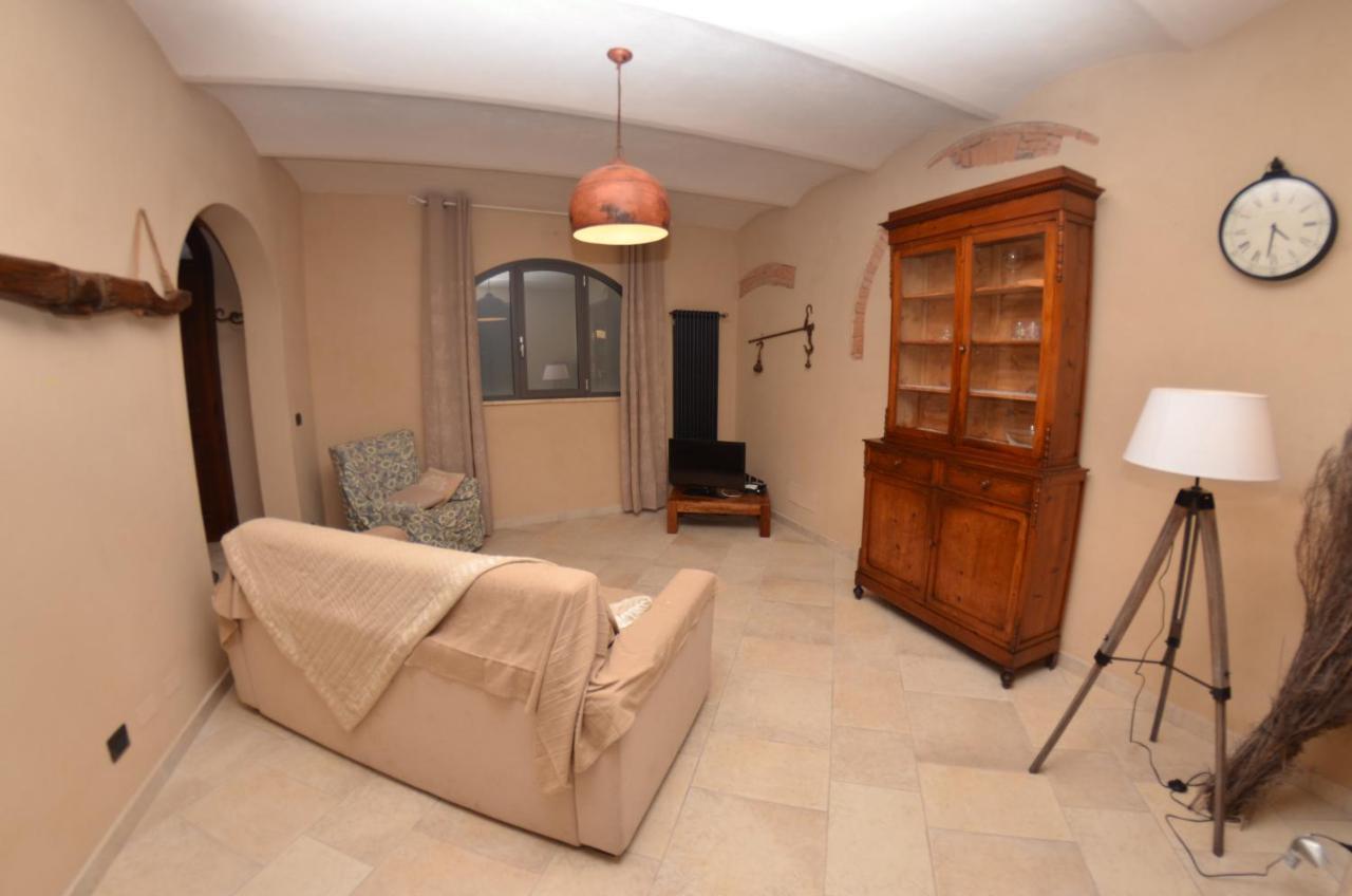 Al Colle Di Lari Villa Exterior foto
