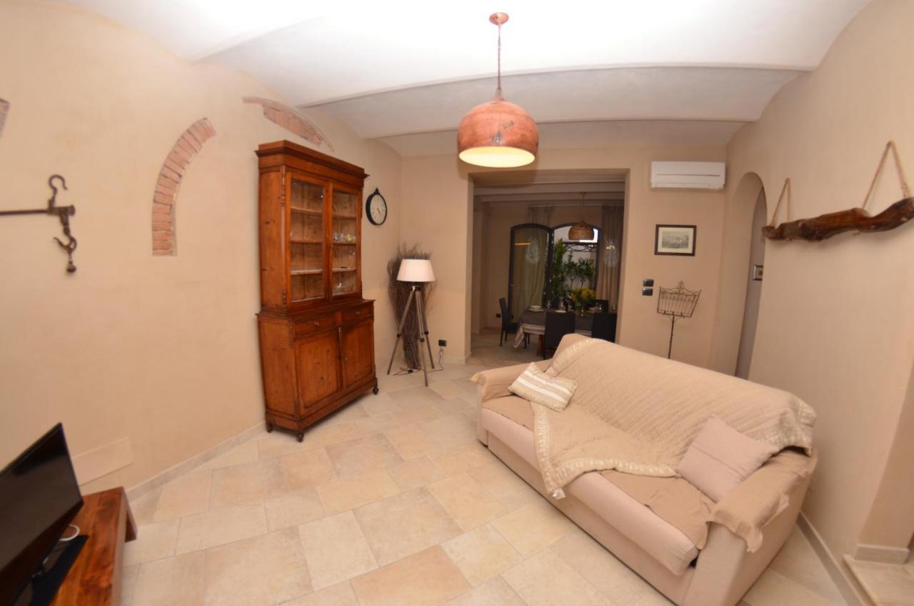 Al Colle Di Lari Villa Exterior foto