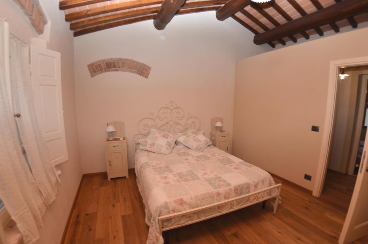 Al Colle Di Lari Villa Exterior foto